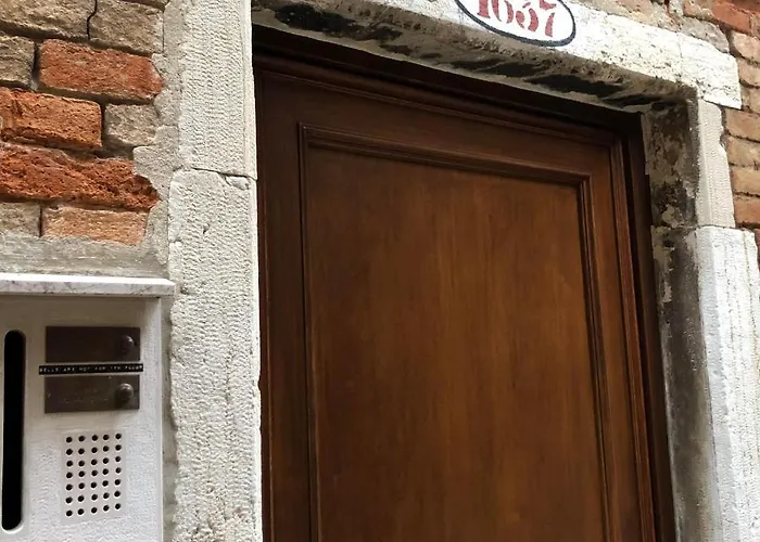 Ca Marga Cannaregio - Venetian Style 2 Bedroom Apartman Velence