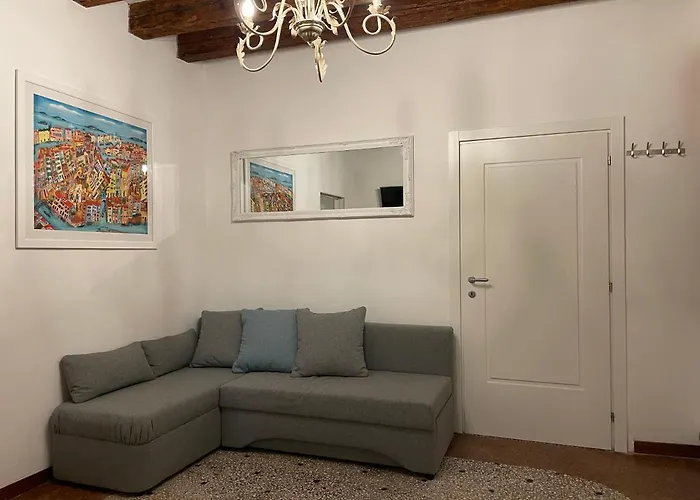 Ca Marga Cannaregio - Venetian Style 2 Bedroom *