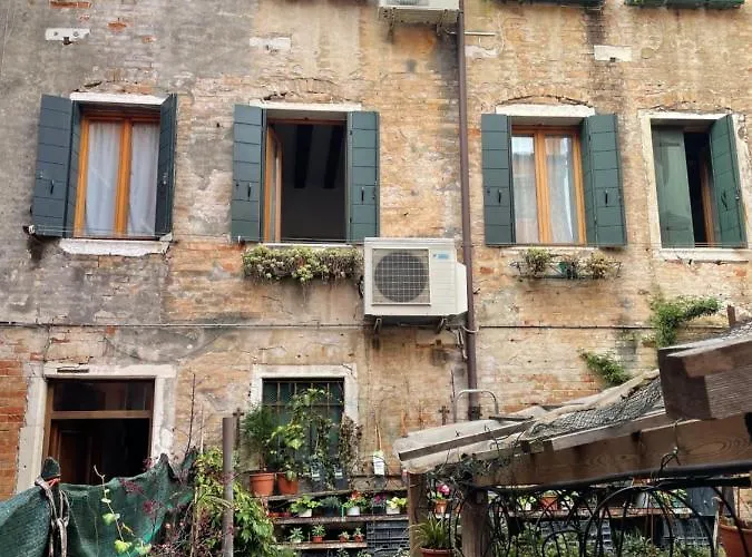 Ca Marga Cannaregio - Venetian Style 2 Bedroom Apartman